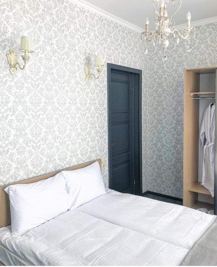 Hotel Winerooms Goedaoeri Buitenkant foto