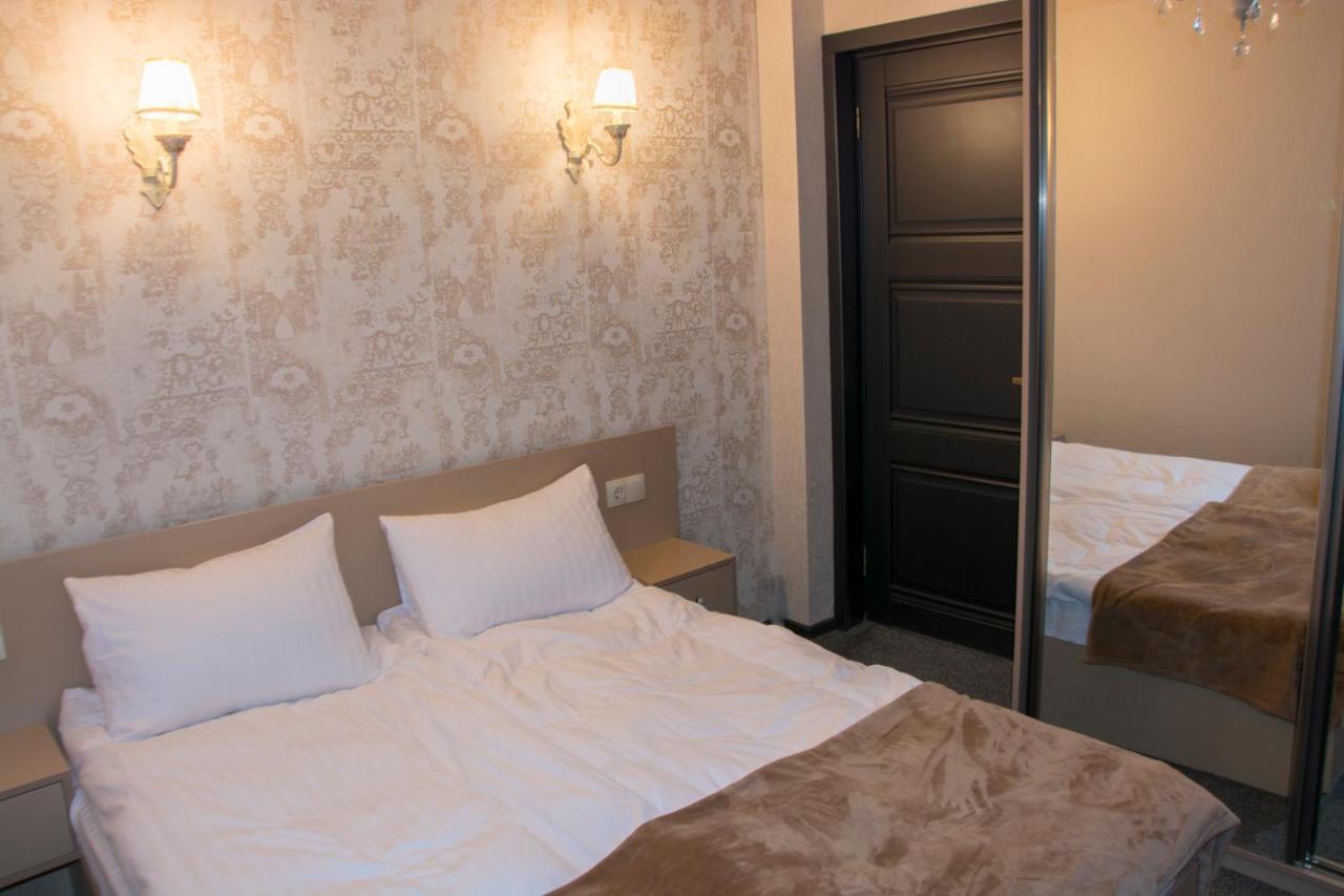 Hotel Winerooms Goedaoeri Kamer foto